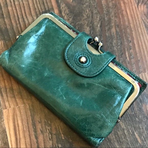 hobo wallet green